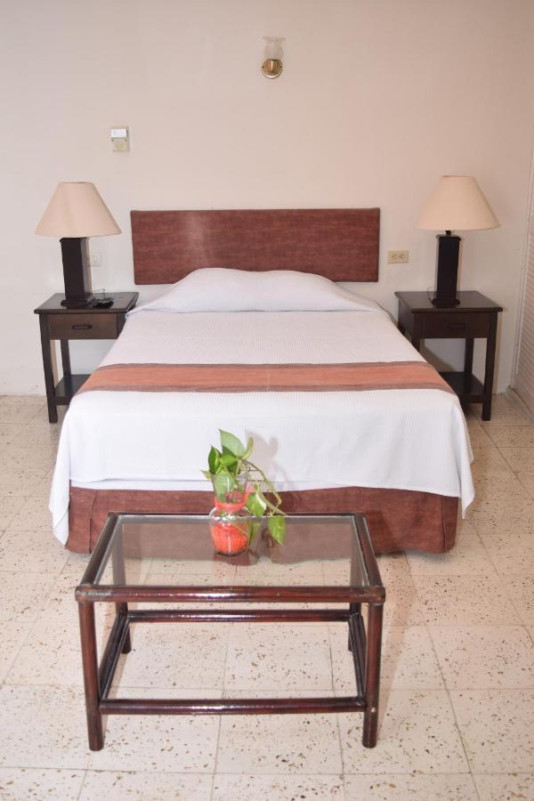 Hotel Suites Le Monde แคนคูน ภายนอก รูปภาพ