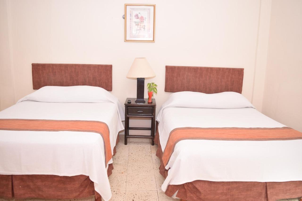 Hotel Suites Le Monde แคนคูน ภายนอก รูปภาพ