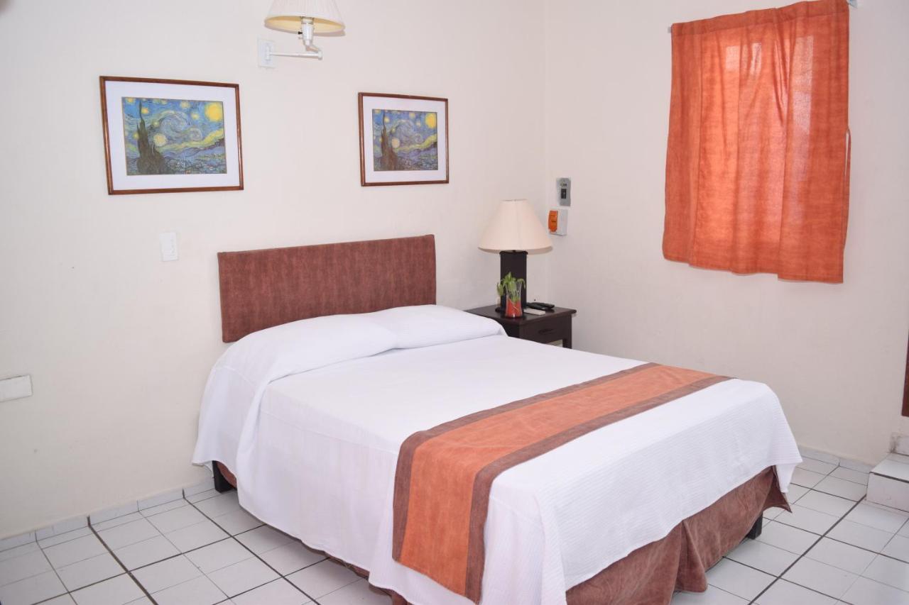 Hotel Suites Le Monde แคนคูน ภายนอก รูปภาพ